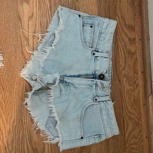 cute light washed jean shorts